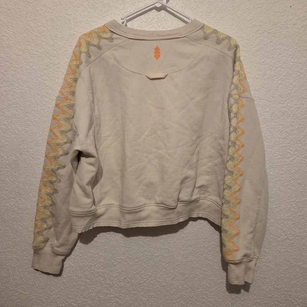 FP Movement - Feeling Wavy Printed Sleeve Sweatshirt Size: Small - Picture 6 of 7
